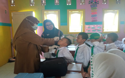 VAKSIN POLIO MELINDUNGI TUBUH KITA